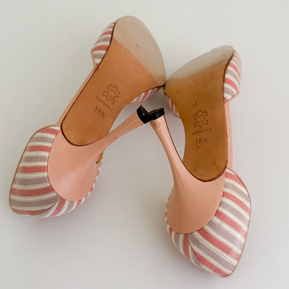 Manolo Blahnik ストライプハイヒール Manolo Blahnik Pink Stripe Buckle D'Orsay Heels (US 8.5 / IT 38.5